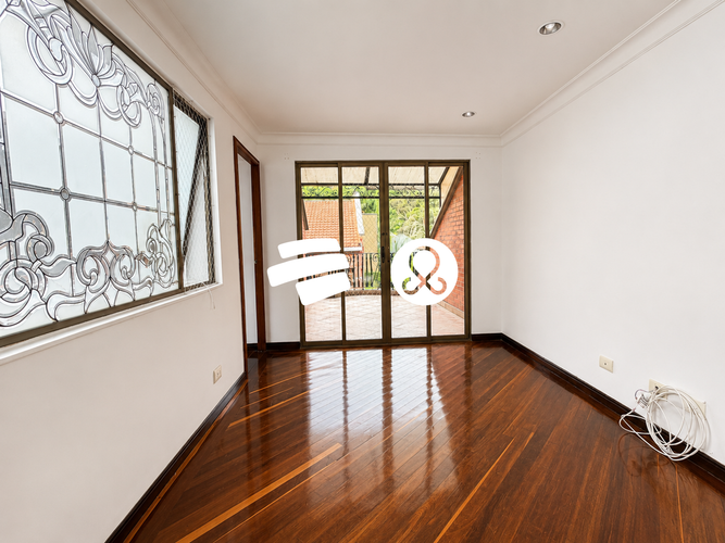 Casa de 4 alcobas en venta en El Poblado, Medellín, 370 m² · foto 23 de 24