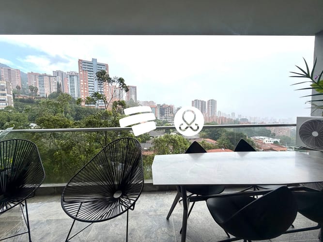 Apartamento de 2 alcobas en venta en Altos Del Poblado, Medellín, 83 m² · foto 5 de 14