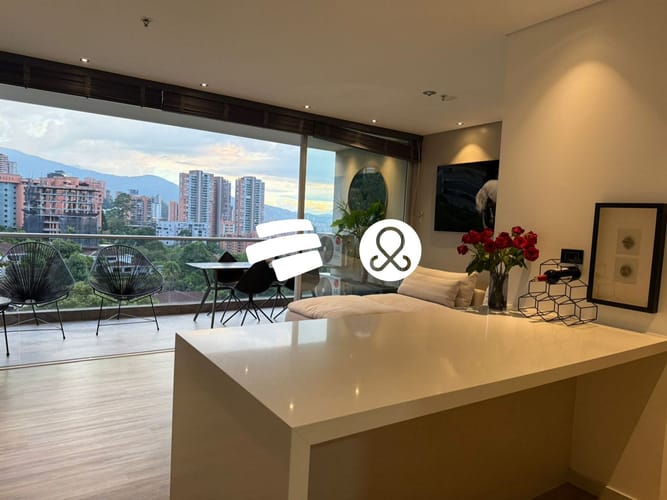 Apartamento de 2 alcobas en venta en Altos Del Poblado, Medellín, 83 m² · foto 6 de 14