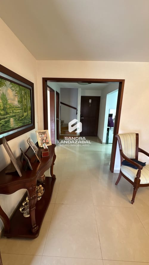 Casa de 4 alcobas en venta en Lagos Del Cacique, Bucaramanga, 214 m² · foto 16 de 24