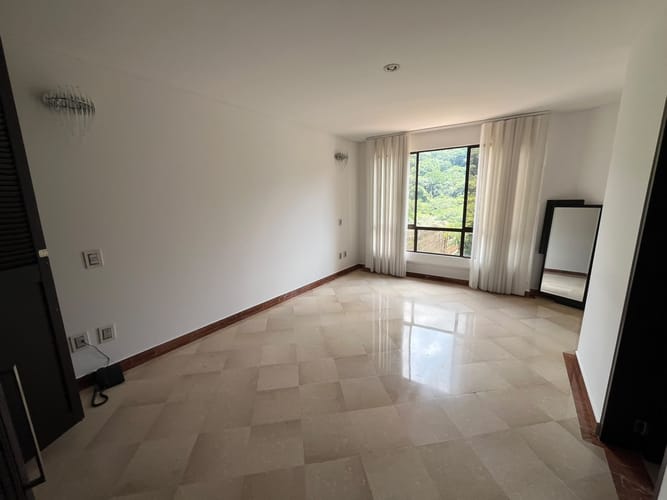 Apartamento de 3 alcobas en venta en Cabecera Del Llano, Bucaramanga, 152 m² · foto 10 de 18