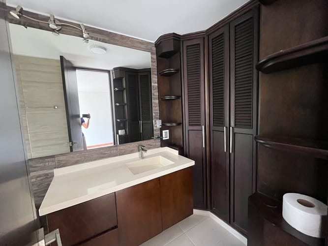 Apartamento de 3 alcobas en venta en Cabecera Del Llano, Bucaramanga, 152 m² · foto 11 de 18