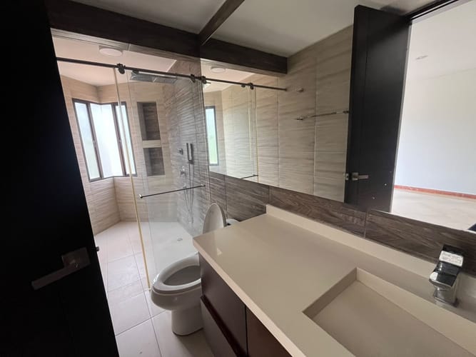 Apartamento de 3 alcobas en venta en Cabecera Del Llano, Bucaramanga, 152 m² · foto 12 de 18