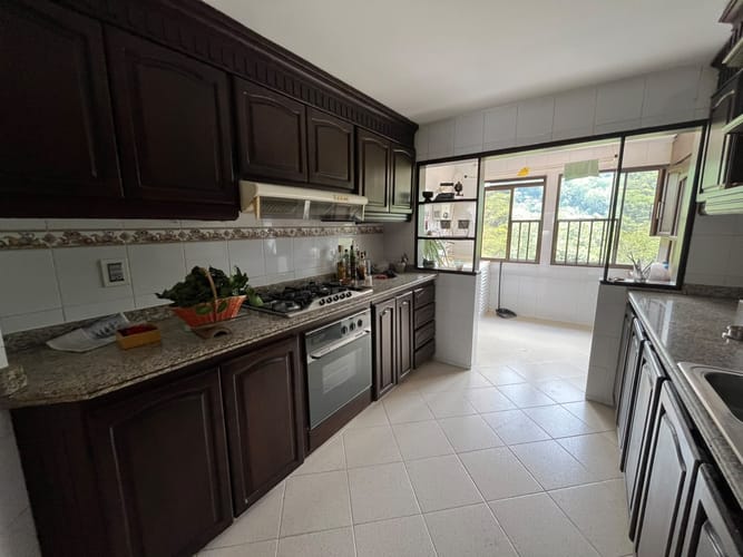 Apartamento de 3 alcobas en venta en Cabecera Del Llano, Bucaramanga, 152 m² · foto 14 de 18