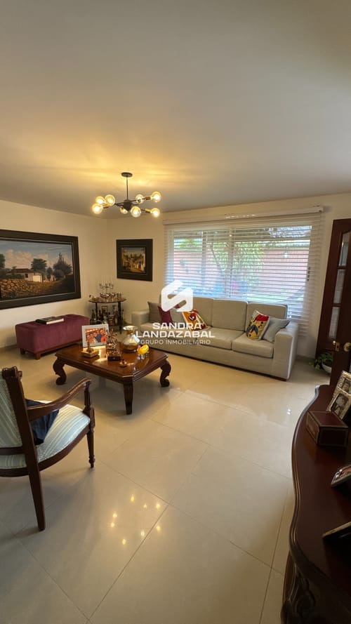 Casa de 4 alcobas en venta en Lagos Del Cacique, Bucaramanga, 214 m² · foto 21 de 24