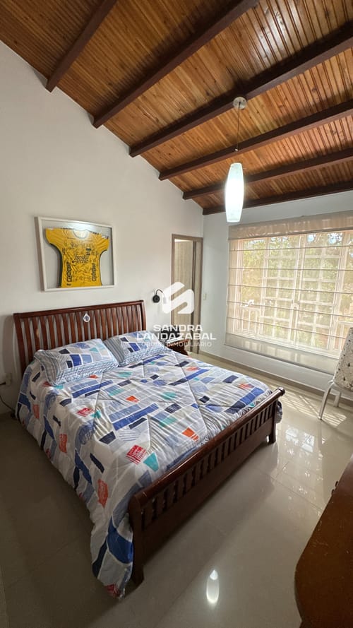 Casa de 4 alcobas en venta en Lagos Del Cacique, Bucaramanga, 214 m² · foto 23 de 24