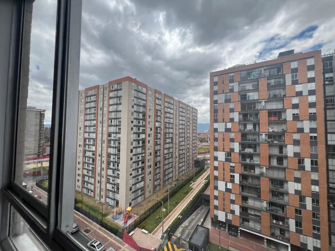 Apartamento en venta en La Felicidad, Bogotá · foto 18 de 24