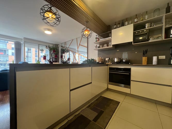 Apartamento en venta en La Felicidad, Bogotá · foto 2 de 24