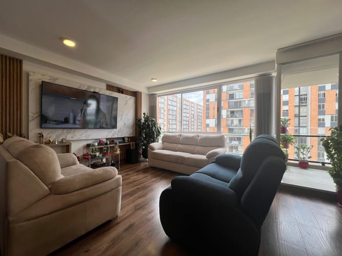 Apartamento en venta en La Felicidad, Bogotá · foto 4 de 24