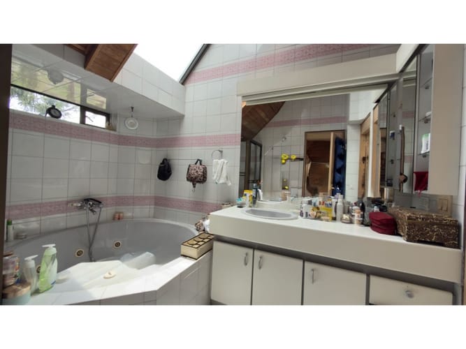 Casa de 3 alcobas en venta en Santa Ana Oriental, Bogotá, 250 m² · foto 21 de 24