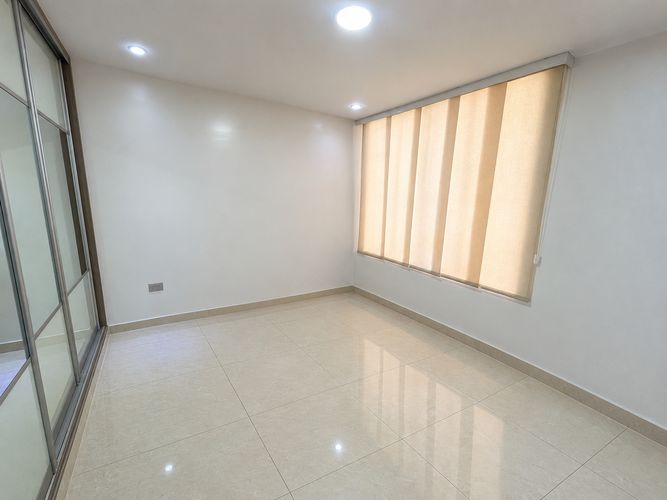 Casa de 5 alcobas en venta en Lagos Del Cacique, Bucaramanga, 320 m² · foto 12 de 20