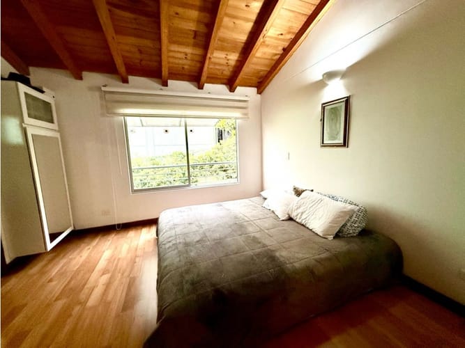 Casa de 3 alcobas en venta en Cumbres, Envigado, 198 m² · foto 20 de 24