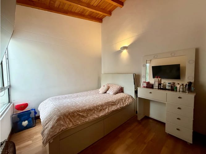 Casa de 3 alcobas en venta en Cumbres, Envigado, 198 m² · foto 21 de 24