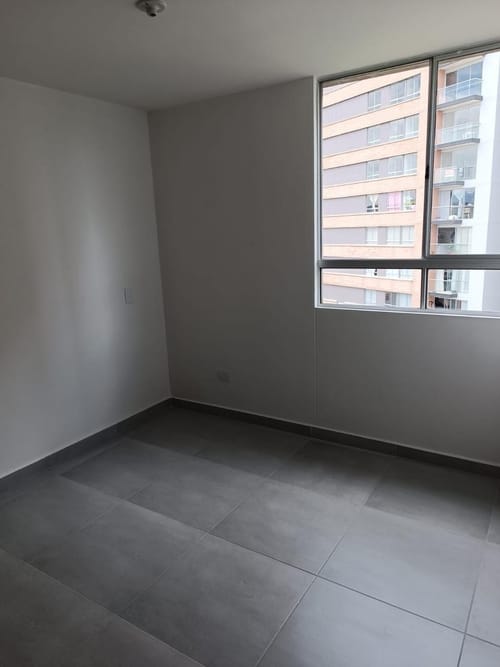 Apartamento de 3 alcobas en venta en Llano Grande, Rionegro, 56 m² · foto 4 de 13