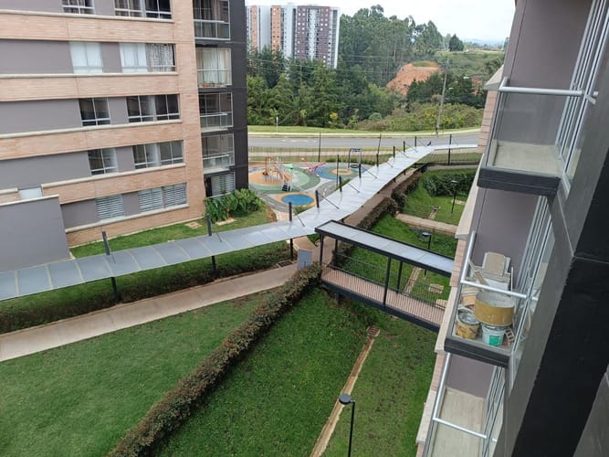 Apartamento de 3 alcobas en venta en Llano Grande, Rionegro, 56 m² · foto 5 de 13