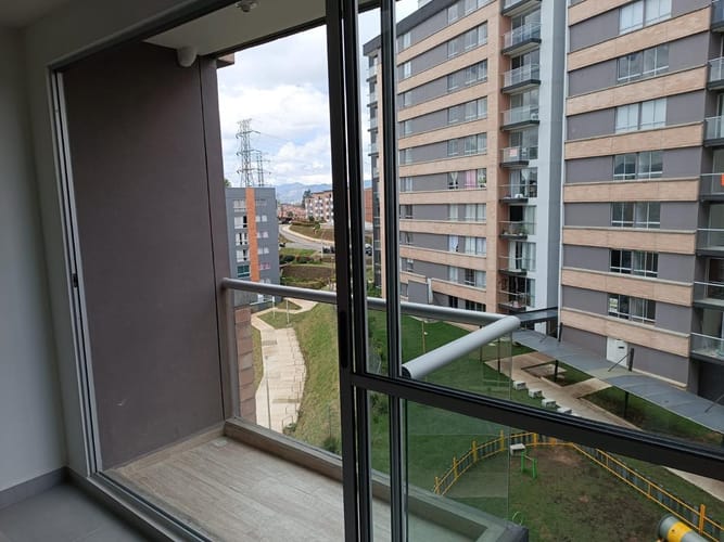 Apartamento de 3 alcobas en venta en Llano Grande, Rionegro, 56 m² · foto 8 de 13