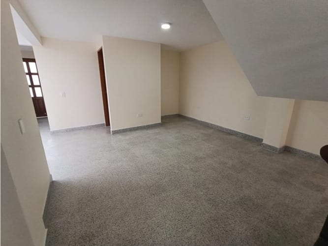 Casa de 6 alcobas en arriendo en Ub. Santa Ana, Rionegro, 260 m² · foto 6 de 24