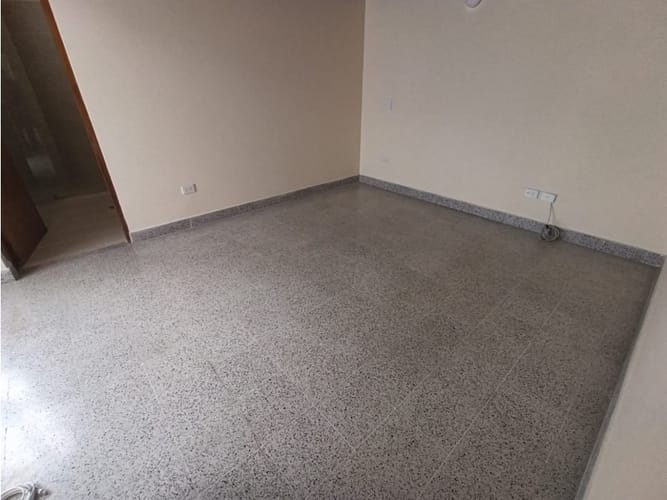 Casa de 6 alcobas en arriendo en Ub. Santa Ana, Rionegro, 260 m² · foto 10 de 24