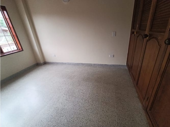 Casa de 6 alcobas en arriendo en Ub. Santa Ana, Rionegro, 260 m² · foto 18 de 24