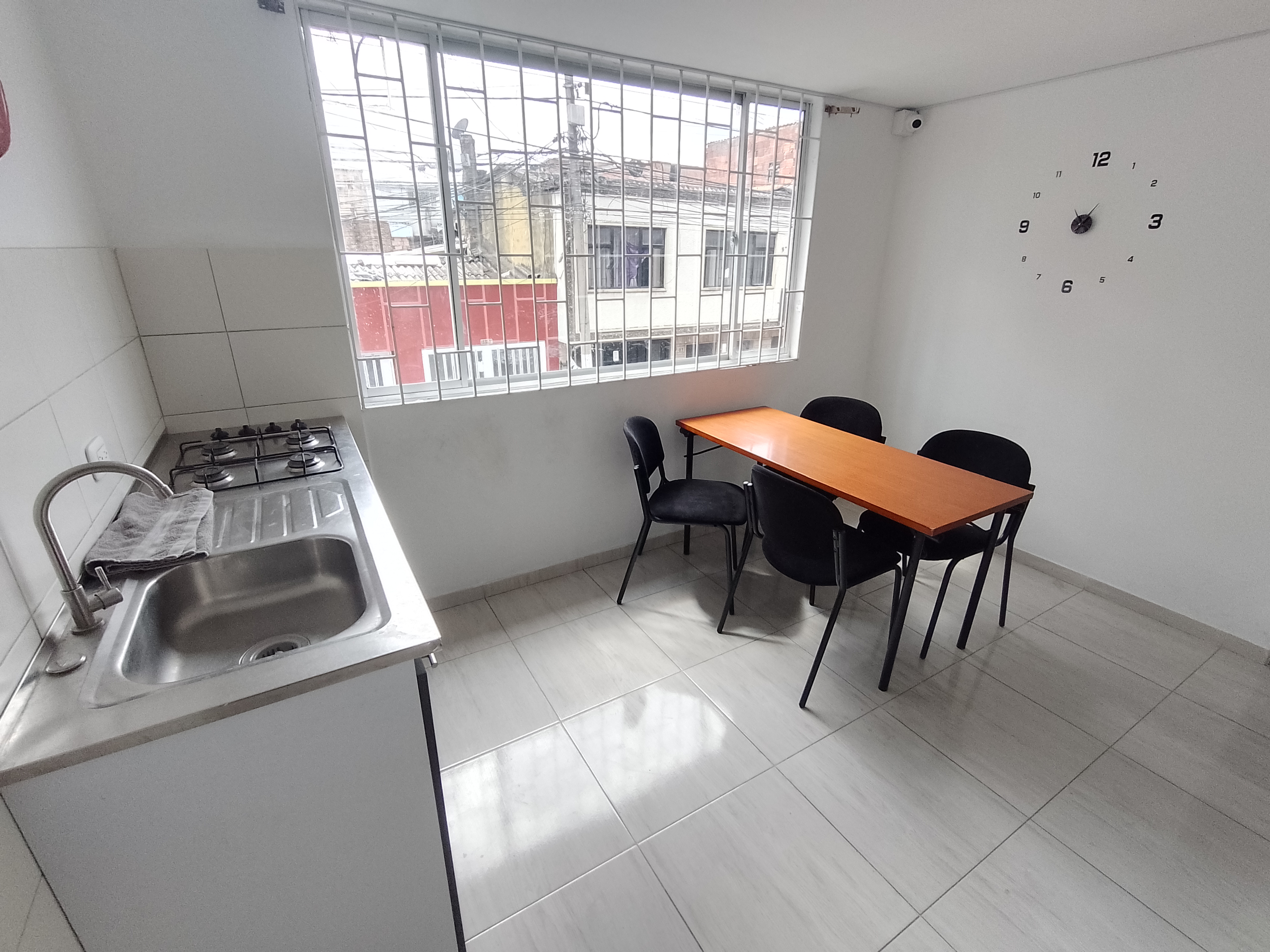 Casa en venta en Engativá, Bogotá · foto 8 de 17