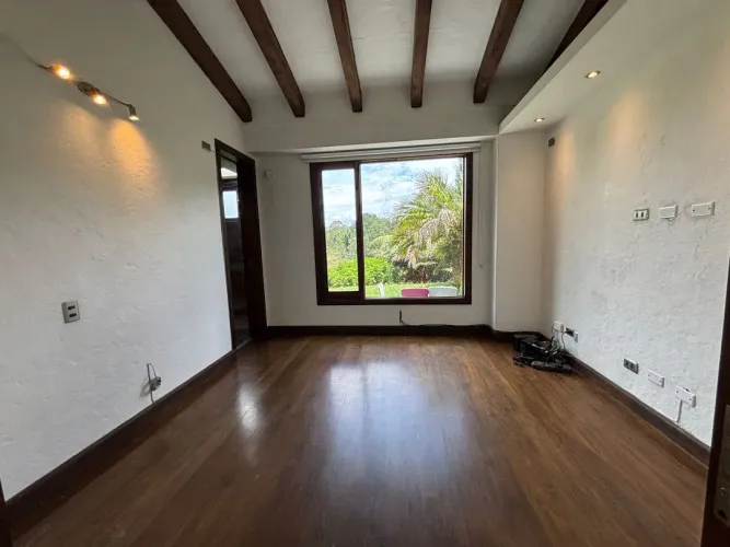 Casa de 3 alcobas en venta en Guayabito, Rionegro · foto 6 de 24