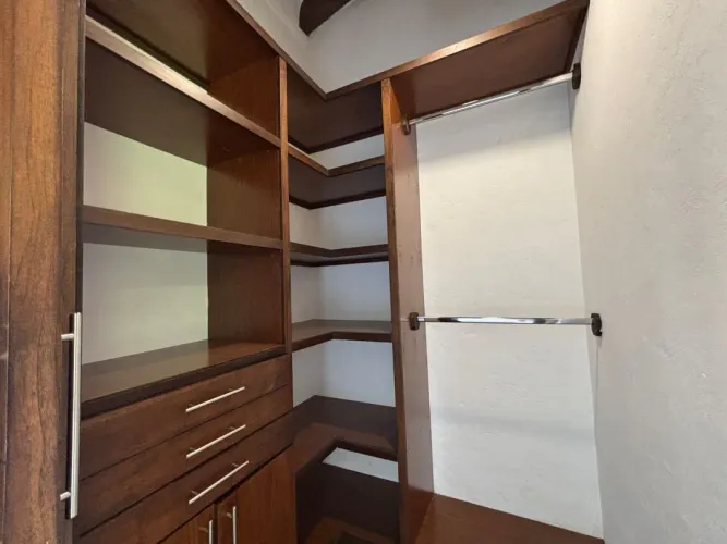 Casa de 3 alcobas en venta en Guayabito, Rionegro · foto 11 de 24