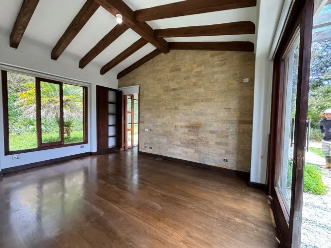 Casa de 3 alcobas en venta en Guayabito, Rionegro · foto 23 de 24