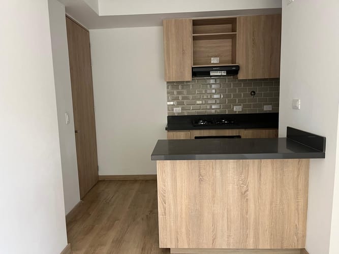 Apartamento de 2 alcobas en venta en El Retiro, 54 m² · foto 2 de 24