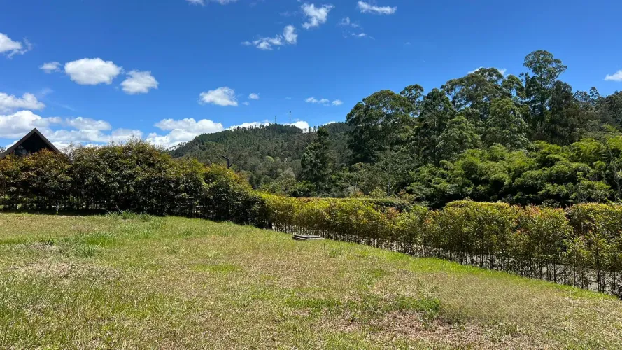 Lote en venta en Guayabito, Rionegro, 1961 m² · foto 4 de 11