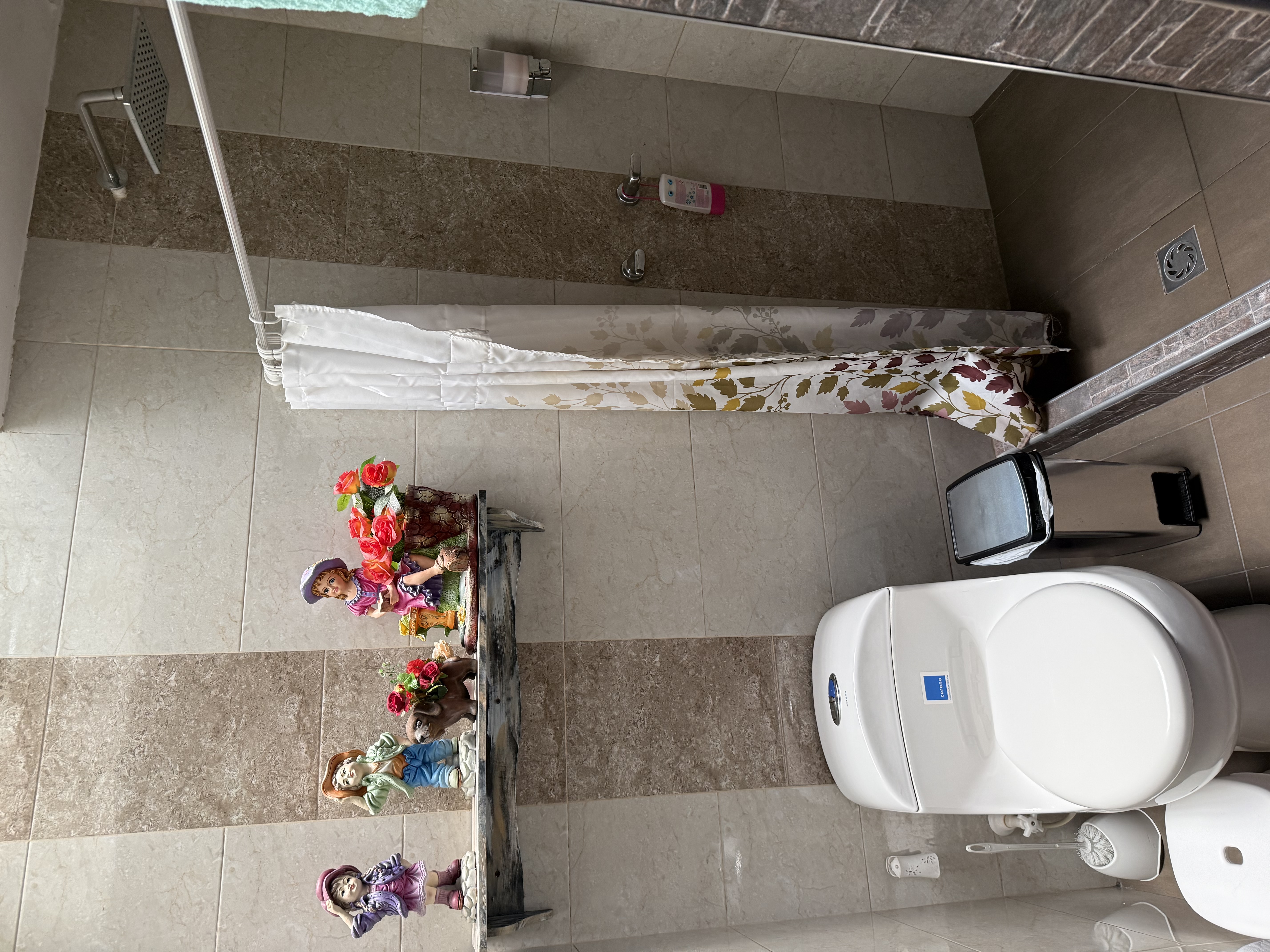 Casa en venta en Colon, Bogotá · foto 8 de 20