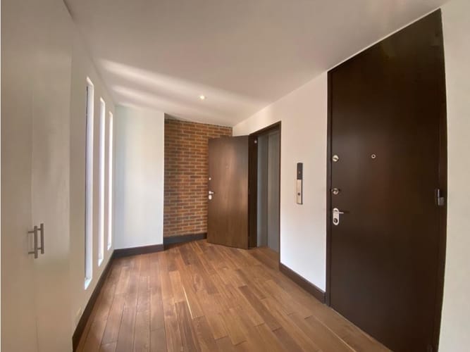 Apartamento de 3 alcobas en venta en El Virrey, Bogotá, 290 m² · foto 19 de 22