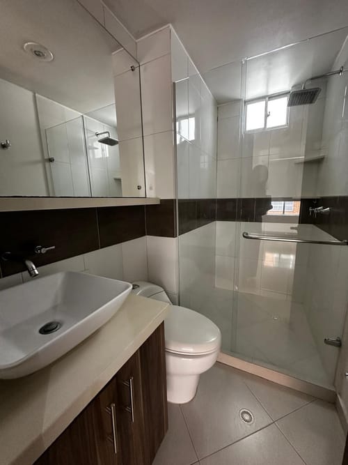 Apartamento de 1 alcoba en venta en Bella Suiza, Bogotá, 46 m² · foto 5 de 7