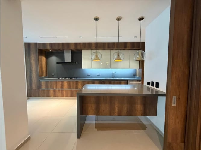Casa de 3 alcobas en venta en Pance, Cali, 302 m² · foto 3 de 24