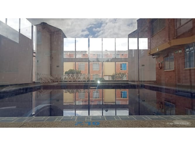 Casa de 3 alcobas en venta en El Cortijo, Madrid, 92 m² · foto 2 de 24