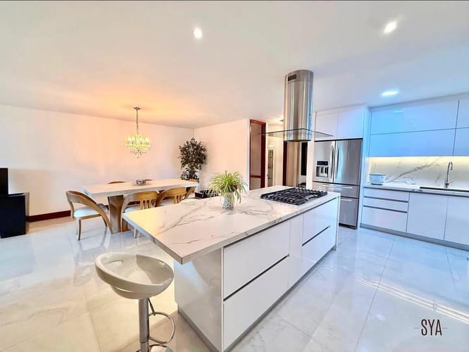 Apartamento de 3 alcobas en venta en Aguacatal, Cali, 192 m² · foto 3 de 17