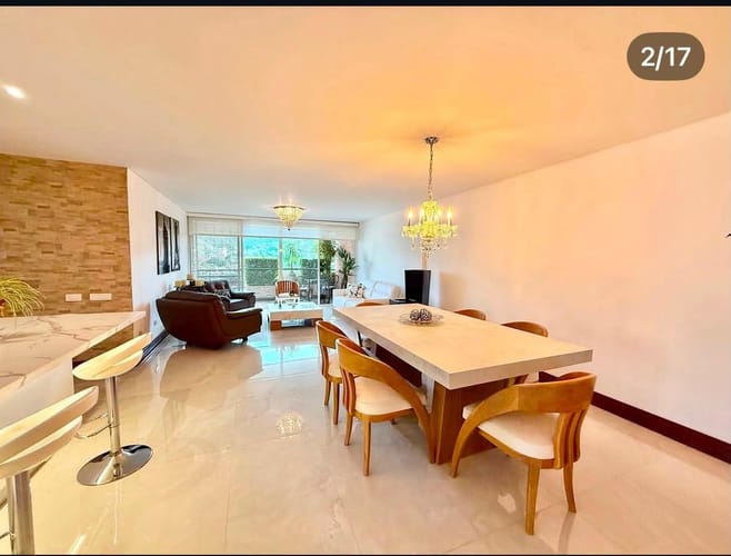Apartamento de 3 alcobas en venta en Aguacatal, Cali, 192 m² · foto 5 de 17