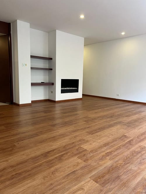 Apartamento de 3 alcobas en arriendo en Chicó Reservado, Bogotá, 180 m² · foto 5 de 15