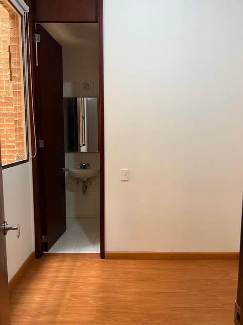 Apartamento de 3 alcobas en arriendo en Chicó Reservado, Bogotá, 180 m² · foto 7 de 15