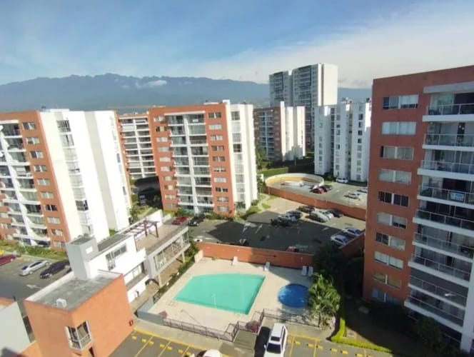 Apartamento de 3 alcobas en venta en Bochalema, Cali, 92 m² · foto 5 de 11