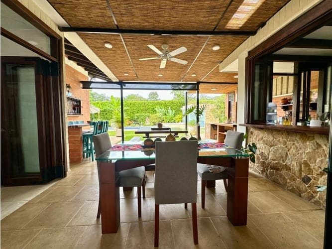 Casa de 5 alcobas en venta en Alfaguara, Jamundí, 323 m² · foto 8 de 24