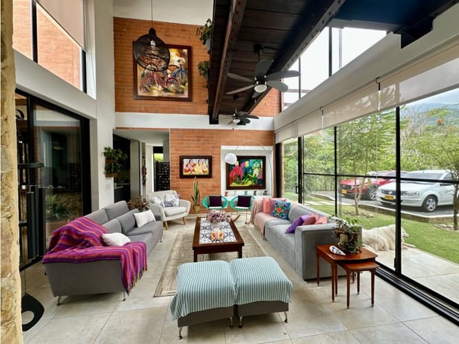 Casa de 5 alcobas en venta en Alfaguara, Jamundí, 323 m² · foto 9 de 24