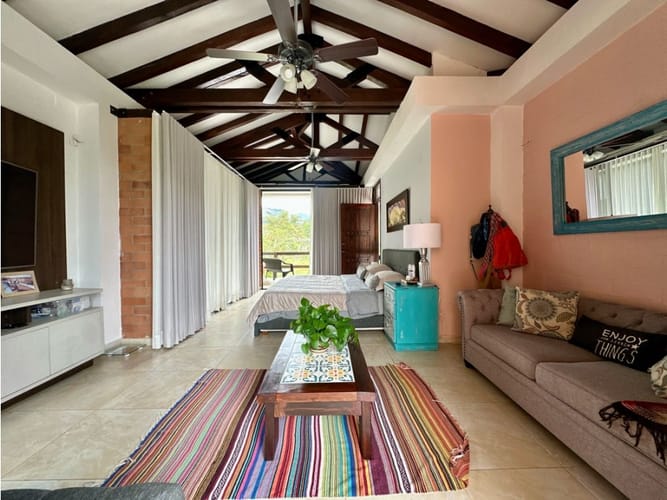 Casa de 5 alcobas en venta en Alfaguara, Jamundí, 323 m² · foto 14 de 24