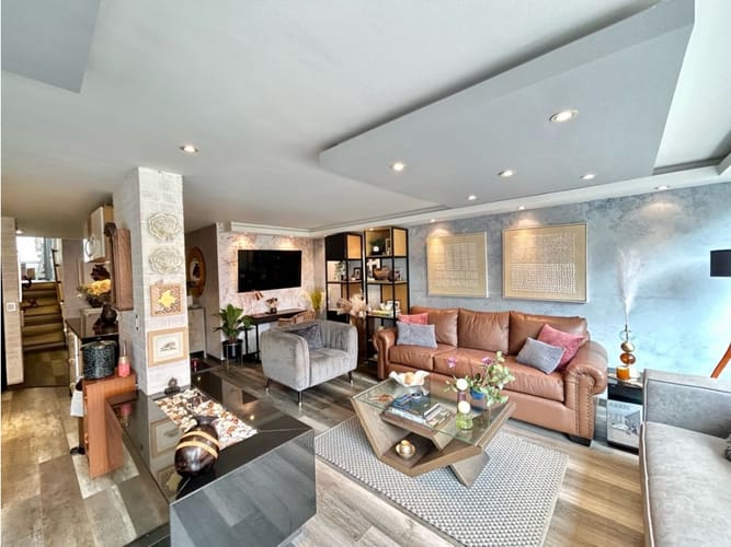 Apartamento de 3 alcobas en venta en Chicó Reservado, Bogotá, 148 m² · foto 4 de 24
