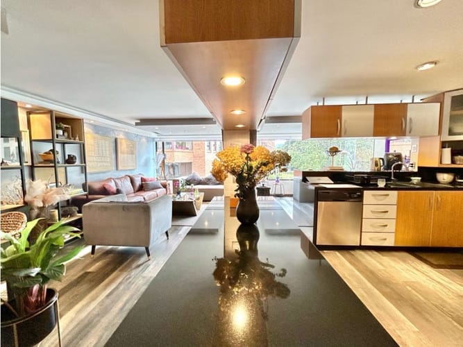 Apartamento de 3 alcobas en venta en Chicó Reservado, Bogotá, 148 m² · foto 8 de 24