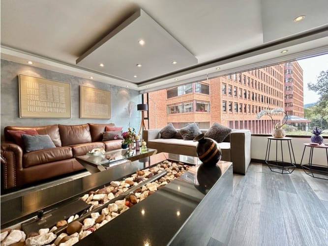 Apartamento de 3 alcobas en venta en Chicó Reservado, Bogotá, 148 m² · foto 12 de 24