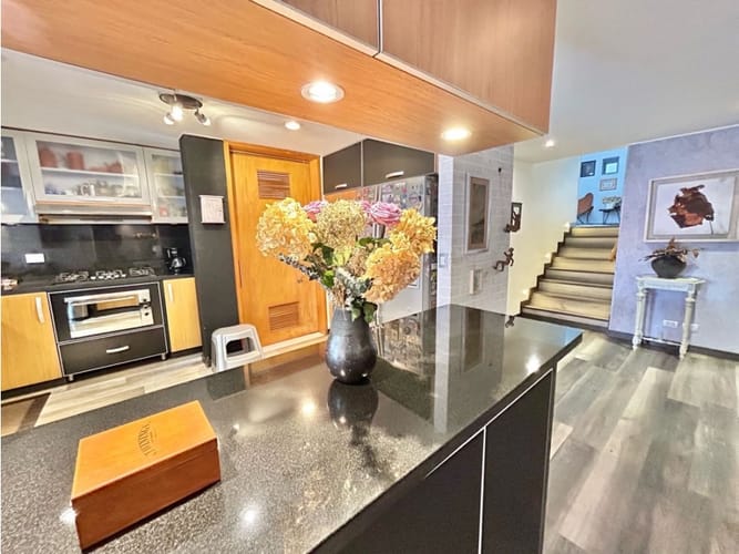Apartamento de 3 alcobas en venta en Chicó Reservado, Bogotá, 148 m² · foto 14 de 24