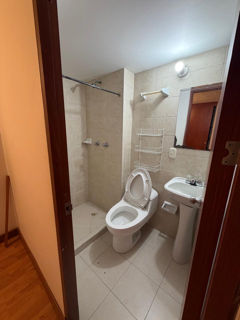 Apartamento en venta en Antonio Granados, Bogotá · foto 6 de 10