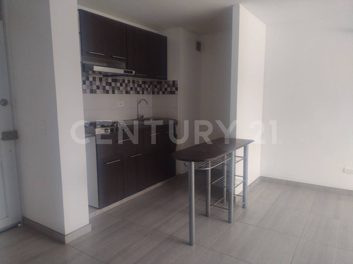 Apartamento en venta en Santa Lucia, Bogotá · foto 2 de 17
