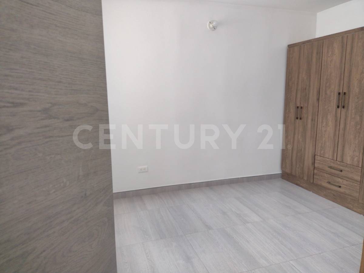 Apartamento en venta en Santa Lucia, Bogotá · foto 6 de 17