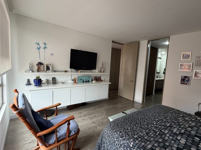 Apartamento de 3 alcobas en venta en Colina Campestre, Bogotá, 180 m² · foto 16 de 24
